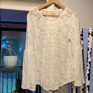 Lace bell-sleeve top
